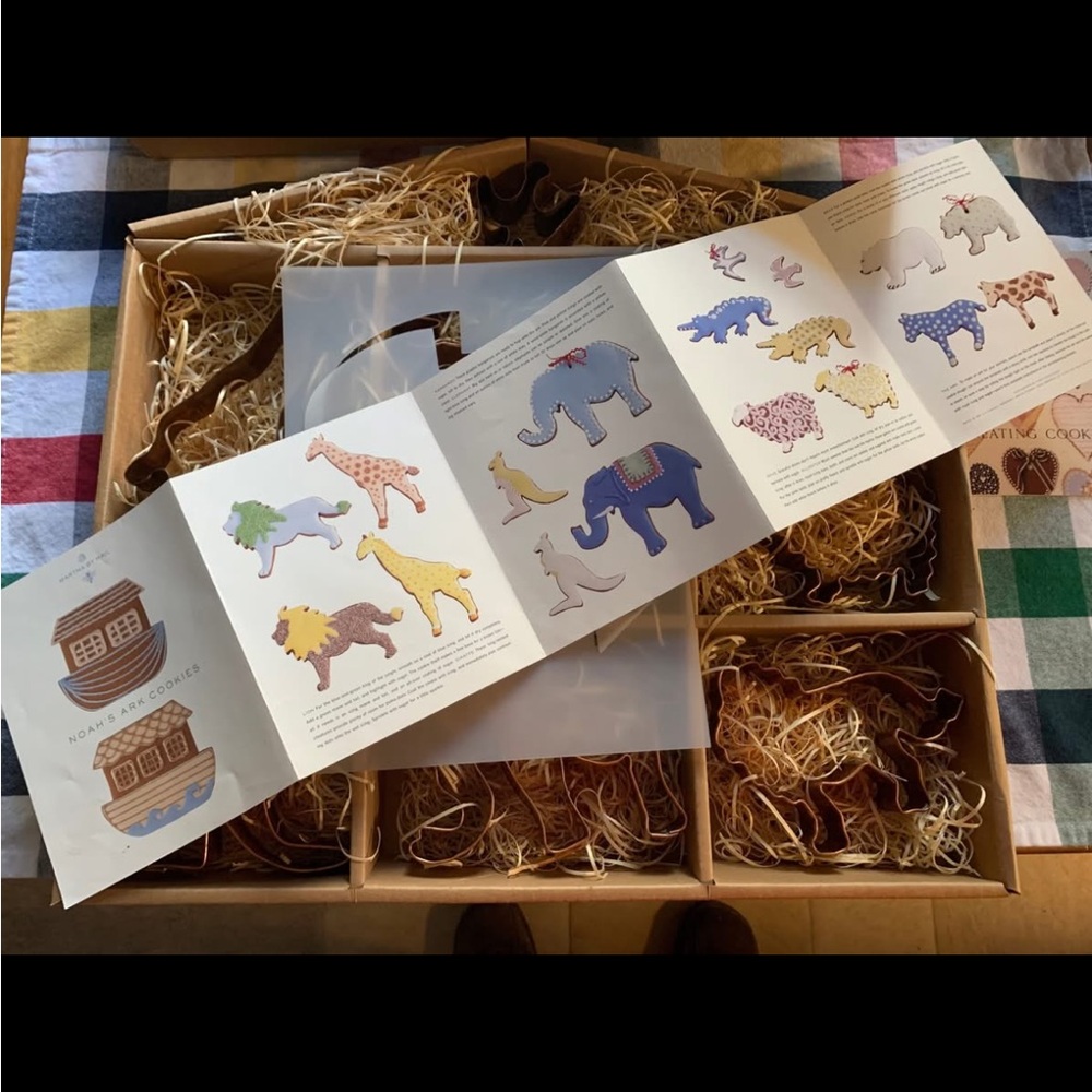 Martha Stewart Brass Cookie Cutters (Noah’s Ark) - Picture 3 of 5